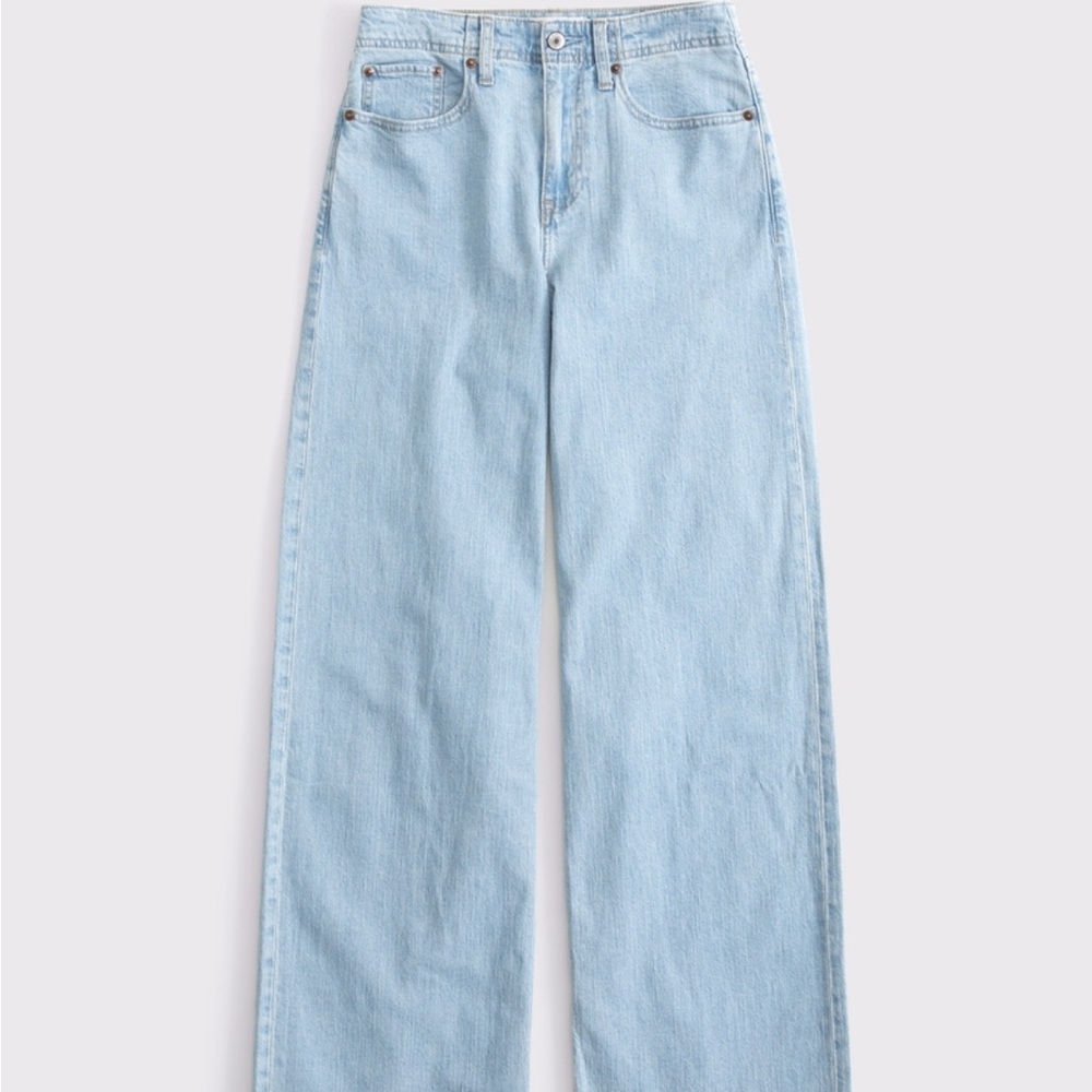 Abercrombie & Fitch High Rise Light Blue Jeans